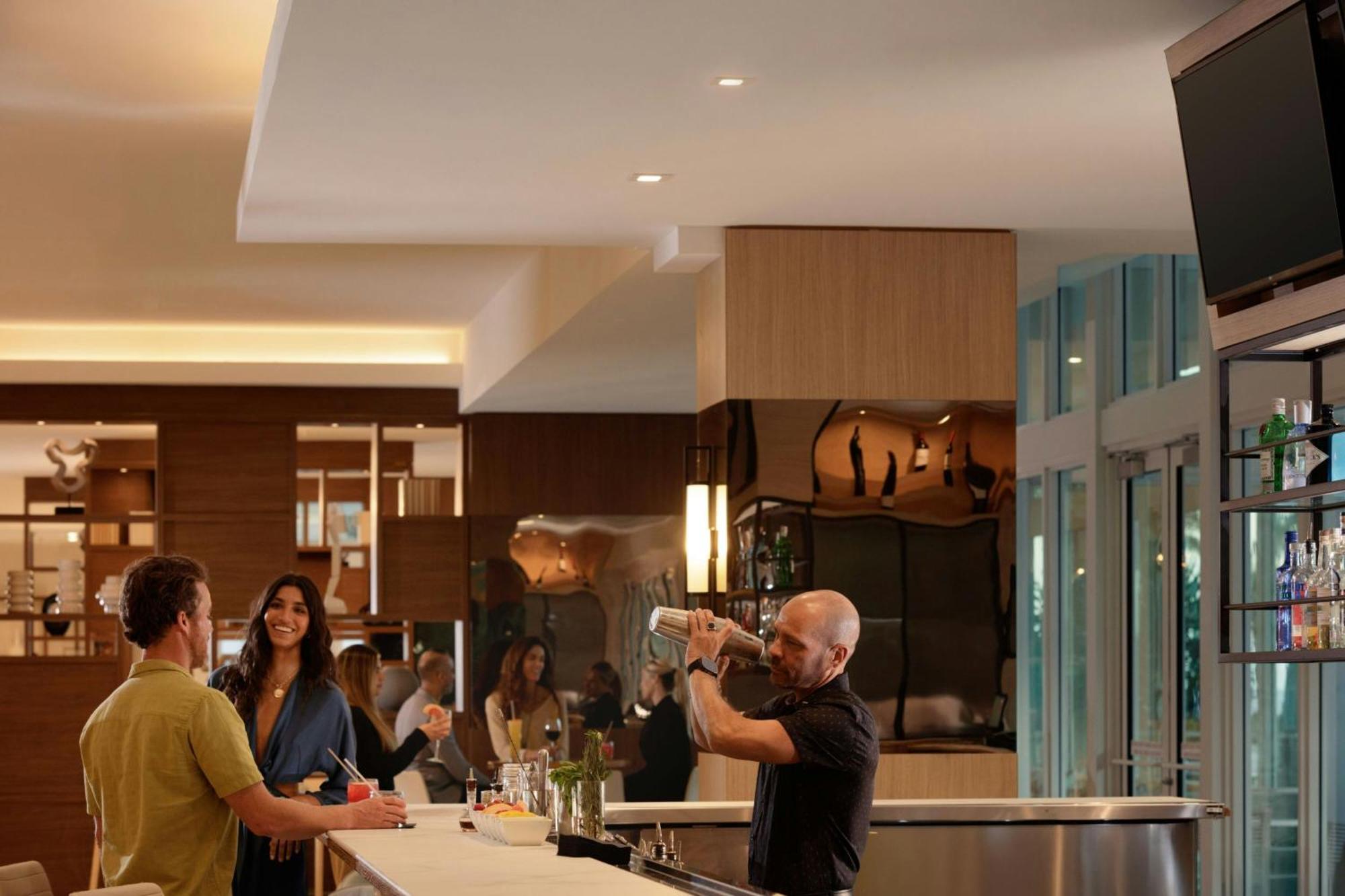 Hotel Ac By Marriott Lauderdale 4*